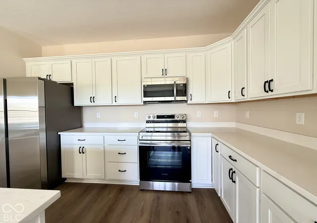 Photo 3 of Single family home for sale at 13 Pine Hills Ct, Crawfordsville, IN 47933 | MLS# 22115634 | Listing updated on 2026-10-01