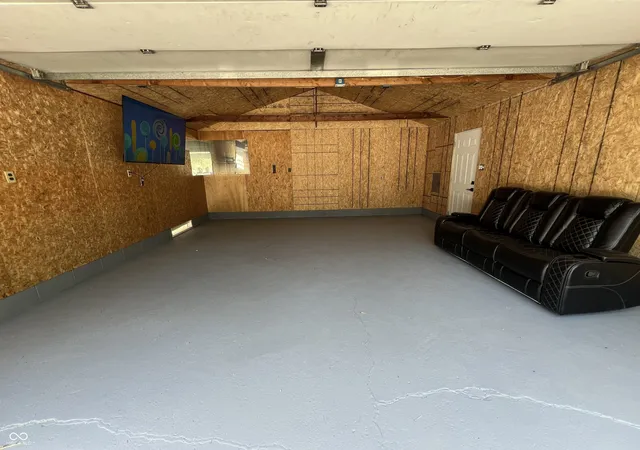 14th image of 1933 S M St, Elwood, IN 46036 | MLS# 22115643