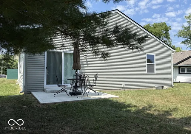 Photo 4 of Single family home for sale at 1279 S Marion St, Martinsville, IN 46151 | MLS# 22115648 | Listing updated on 2026-07-30