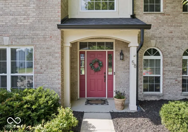 Photo 3 of Single family home for sale at 58 E Bloomfield Ln, Westfield, IN 46074 | MLS# 22115650 | Listing updated on 2026-09-24