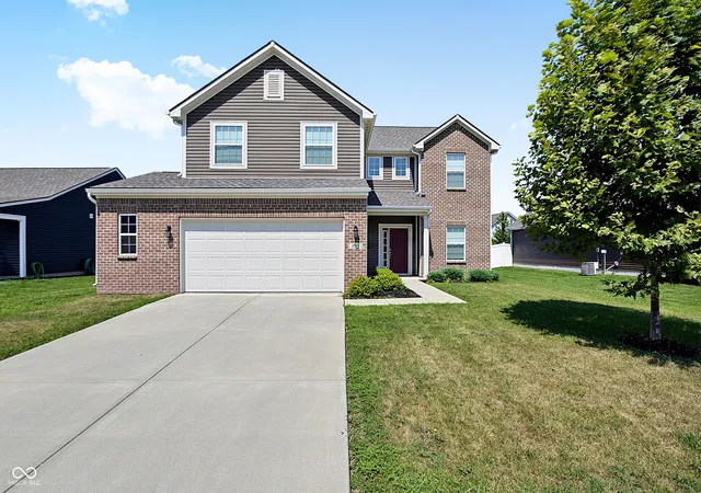 Photo 3 of Single family home for sale at 8099 Ambrosia Ln, Pendleton, IN | MLS# 22115662 | Listing updated on 2026-08-03