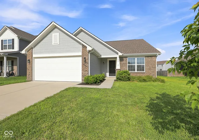 Photo 1 of Single family home for sale at 632 N Crystal Dr, Fortville, IN 46040 | MLS# 22115664 | Listing updated on 2026-08-07
