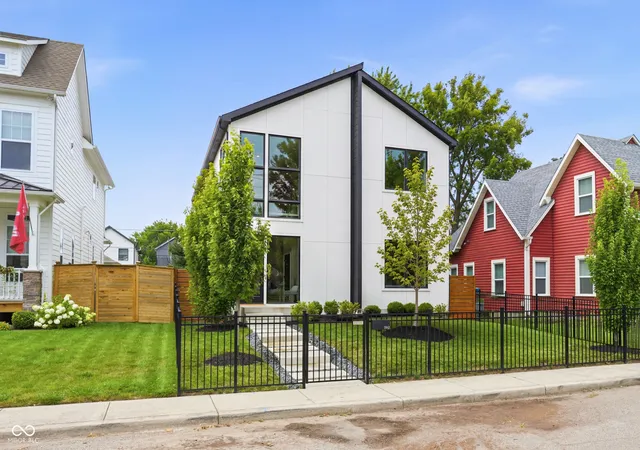 59th image of 1942 Bellefontaine St, Indianapolis, IN 46202 | MLS# 22115675