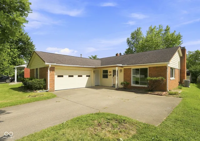 Single family home for sale at 5803 Elaine St, Indianapolis, IN 46224 | MLS# 22115677
