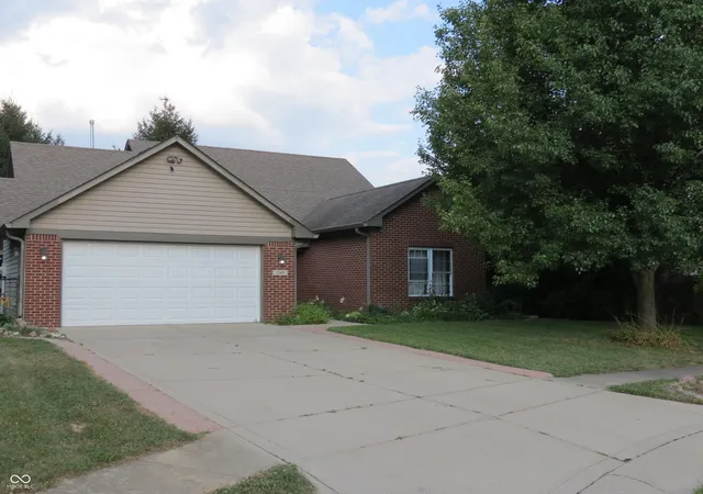 2nd image of 1545 Black Oak Ct, Franklin, IN 46131 | MLS# 22115679