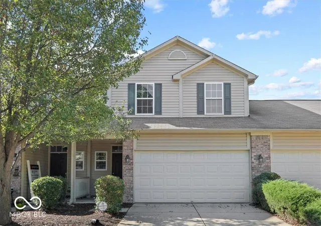 Condo for sale at 7232 Wyatt Ln, Indianapolis, IN 46217 | MLS# 22115681
