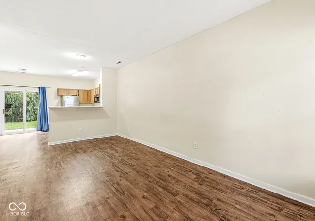Photo 3 of Condo for sale at 4932 Tuscany Ln, Indianapolis, IN 46254 | MLS# 22115691 | Listing updated on 2026-09-02