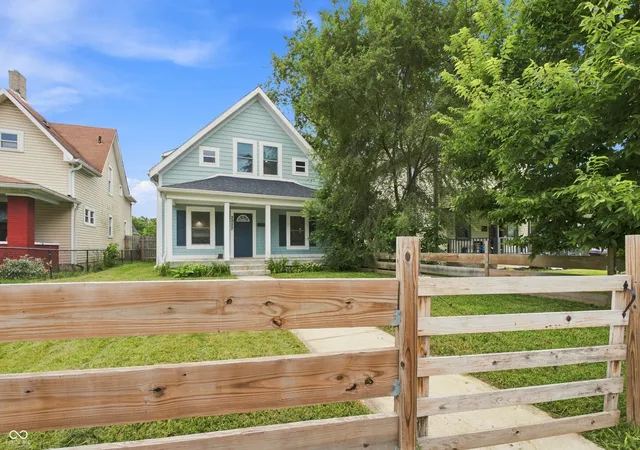 1st image of 3022 Guilford Ave, Indianapolis, IN 46205 | MLS# 22115692
