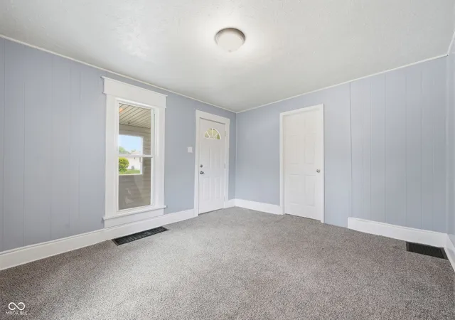 5th image of 1303 S Shipley St, Muncie, IN 47302 | MLS# 22115696