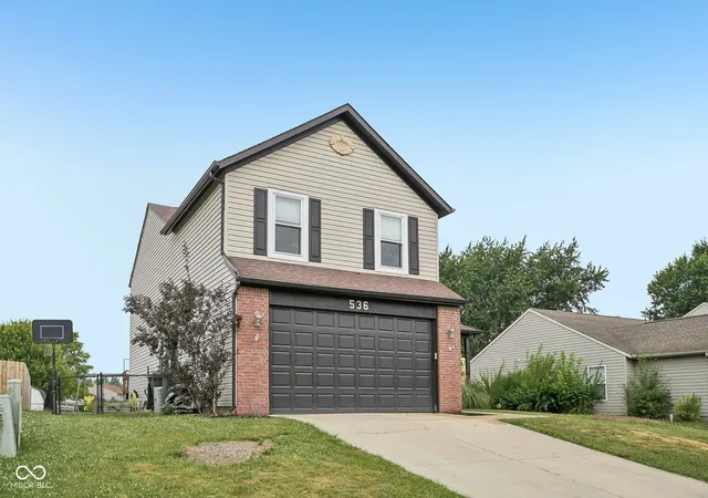 Photo 3 of Single family home for sale at 536 Waterford Way, Danville, IN 46122 | MLS# 22115702 | Listing updated on 2026-09-12