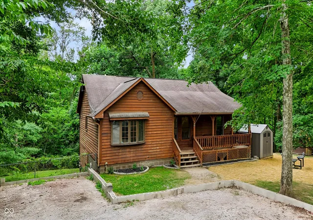 Single family home for sale at 8265 S Metzel Ln, Nineveh, IN 46164 | MLS# 22115708