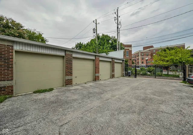 31st image of 706 Massachusetts Ave #202, Indianapolis, IN 46204 | MLS# 22115758