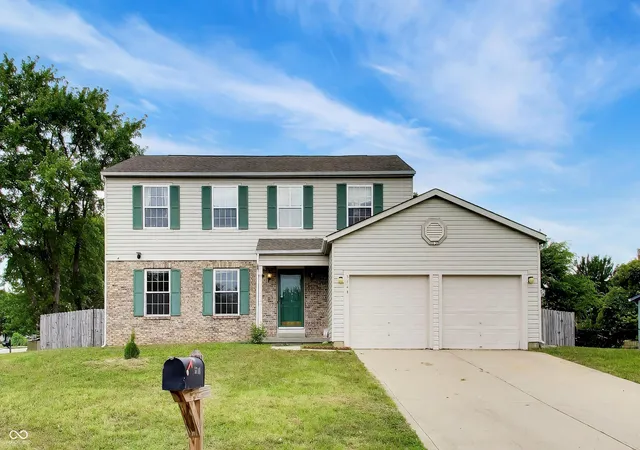 1st image of 5748 Vicksburg Dr, Indianapolis, IN 46254 | MLS# 22115763