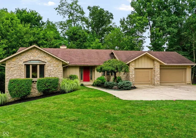 3rd image of 8537 Helmsman Cir, Indianapolis, IN 46256 | MLS# 22115767
