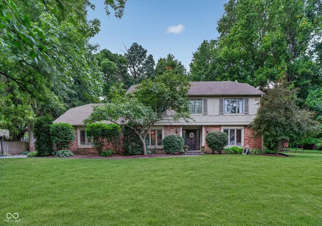 Photo 1 of Sale Pending at 1319 Cool Crk Dr, Carmel, IN 46033 | MLS# 22115775 | Listing updated on 2026-10-28
