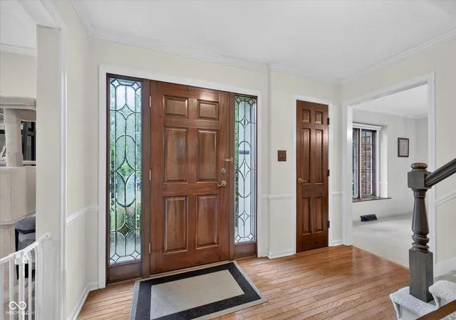 Photo 2 of Sale Pending at 1319 Cool Crk Dr, Carmel, IN 46033 | MLS# 22115775 | Listing updated on 2026-10-28