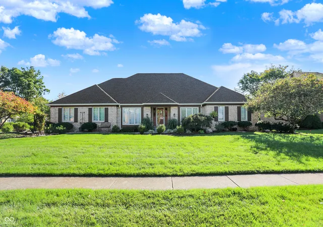 Photo 3 of Single family home for sale at 14305 Stacey St, Carmel, IN 46033 | MLS# 22115797 | Listing updated on 2026-08-28