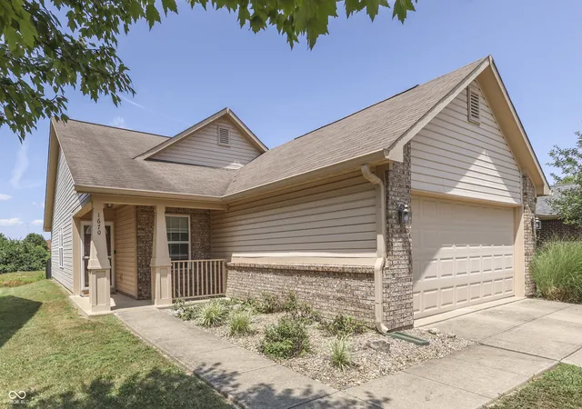 1st image of 1670 Roundhouse Cir, Greenwood, IN 46143 | MLS# 22115802