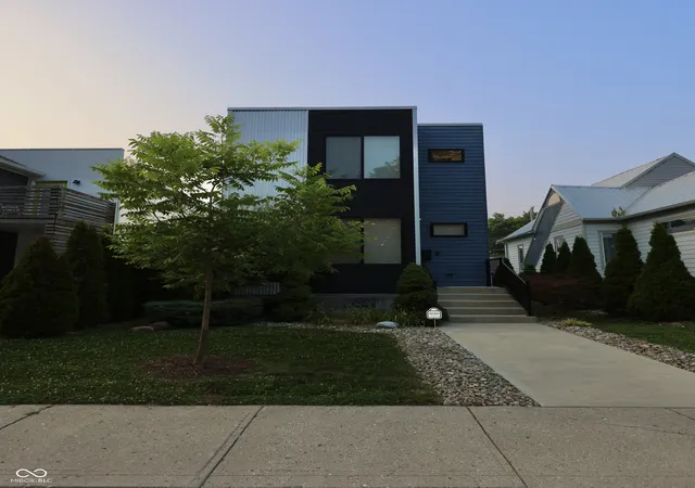 1st image of 1514 Lexington Ave, Indianapolis, IN 46203 | MLS# 22115814