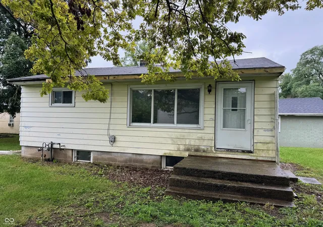 1st image of 9507 W Morse St, Yorktown, IN 47396 | MLS# 22115817