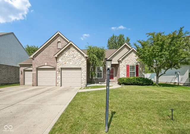 Photo 3 of Single family home for sale at 12030 Bird Key Blvd, Fishers, IN 46037 | MLS# 22115822 | Listing updated on 2026-08-28