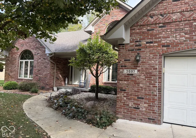 Photo 1 of Single family home for sale at 3897 S Woodfield Dr, New Palestine, IN 46163 | MLS# 22115832 | Listing updated on 2026-10-06