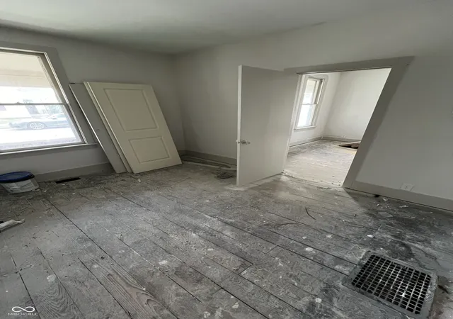 Photo 4 of Single family home for sale at 66 E Regent, Indianapolis, IN 46225 | MLS# 22115857 | Listing updated on 2026-07-24
