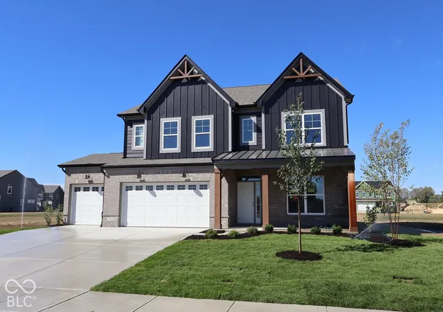 Photo 3 of Single family home for sale at 4950 Tawny Ct, Brownsburg, IN 46112 | MLS# 22115862 | Listing updated on 2026-10-08