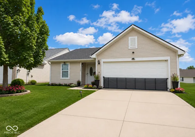 Photo 2 of Single family home for sale at 7648 Firecrest Ln, Camby, IN 46113 | MLS# 22115876 | Listing updated on 2026-07-23