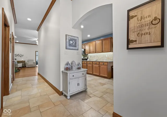 5th image of 4821 W Harrisburg Ct, New Palestine, IN 46163 | MLS# 22115881