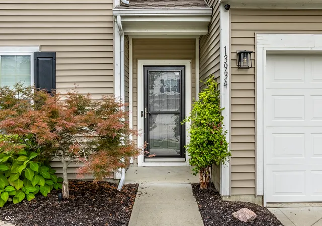 Photo 3 of Sale Pending at 13934 Parley Ct, Fishers, IN 46038 | MLS# 22115895 | Listing updated on 2026-09-23