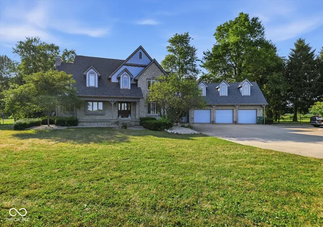 Photo 4 of Single family home for sale at 3878 E State Rd 44, Shelbyville, IN 46176 | MLS# 22115897 | Listing updated on 2026-09-01