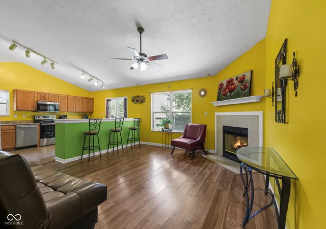 Photo 3 of Sale Pending at 8315 Corinth Pl, Indianapolis, IN 46227 | MLS# 22115910 | Listing updated on 2026-09-18