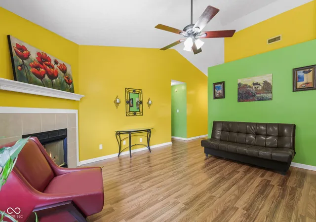 Photo 3 of Sale Pending at 8315 Corinth Pl, Indianapolis, IN 46227 | MLS# 22115910 | Listing updated on 2026-09-18
