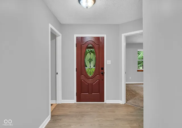 Photo 4 of Sale Pending at 23 Lincoln Hills, Coatesville, IN 46121 | MLS# 22115922 | Listing updated on 2026-10-09