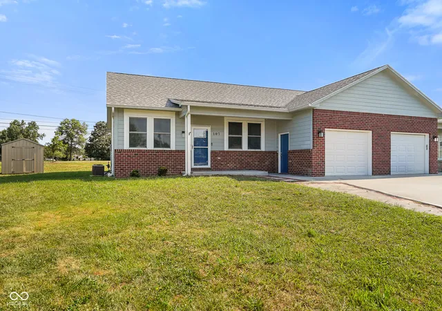 1st image of 107 Weber Ct, Franklin, IN 46131 | MLS# 22115924
