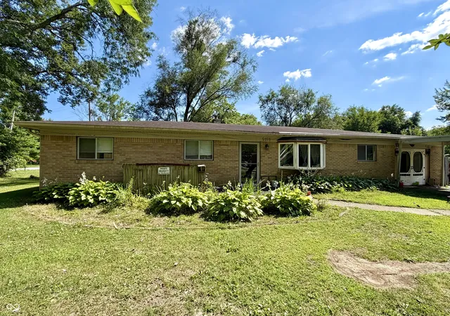 1st image of 9191 E 13th St, Indianapolis, IN 46229 | MLS# 22115938