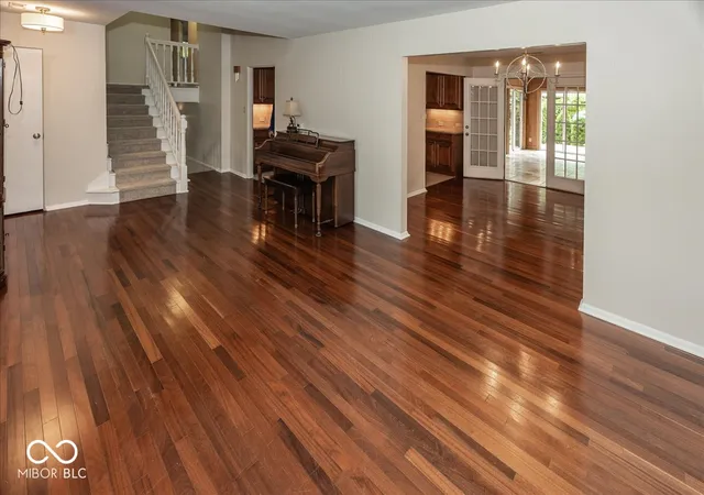Photo 4 of Single family home for sale at 9317 Sherwood Ln, Indianapolis, IN 46240 | MLS# 22115950 | Listing updated on 2026-10-07