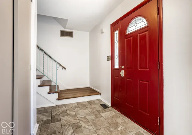 Photo 3 of Single family home for sale at 2724 Andy Dr, Indianapolis, IN 46229 | MLS# 22115966 | Listing updated on 2026-09-29