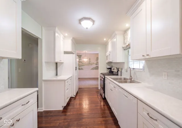 2nd image of 908 Whispering Trl, Greenfield, IN 46140 | MLS# 22115969