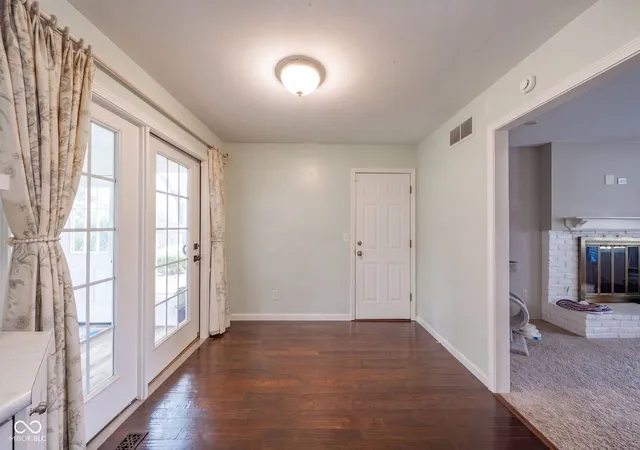 5th image of 908 Whispering Trl, Greenfield, IN 46140 | MLS# 22115969