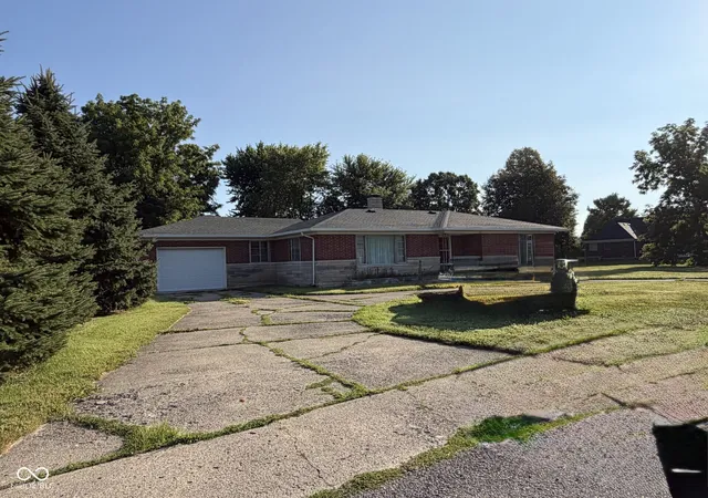 1st image of 50 Terrell Dr, Pittsboro, IN 46167 | MLS# 22115976
