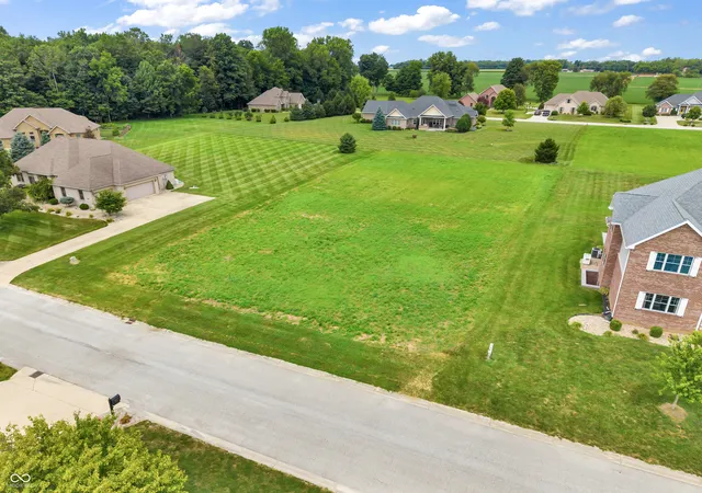 2nd image of 6076 Bluegrass Rd, Kokomo, IN 46901 | MLS# 22115987