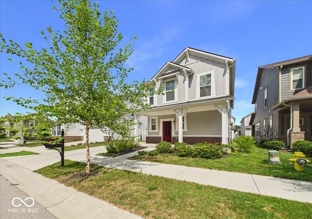 Photo 3 of Single family home for sale at 14291 Larson Dr, Carmel, IN 46033 | MLS# 22116002 | Listing updated on 2026-07-23