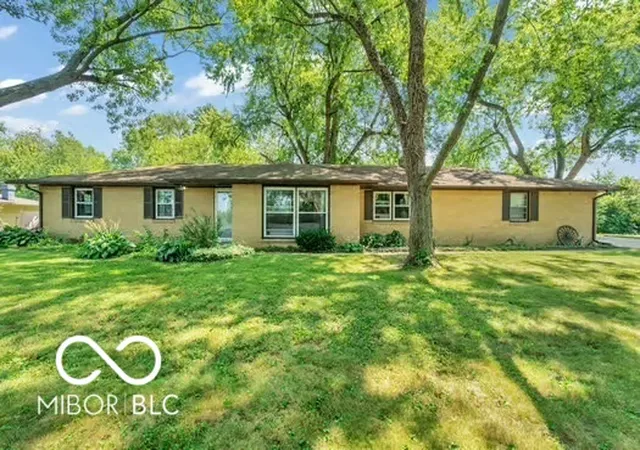 1st image of 1008 Ranike Dr, Anderson, IN 46012 | MLS# 22116017