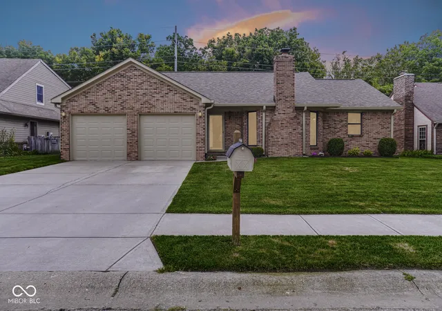 2nd image of 943 Johnathan, Plainfield, IN 46168 | MLS# 22116026