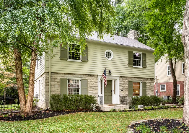 Photo 2 of Sale Pending at 4621 Graceland Ave, Indianapolis, IN 46208 | MLS# 22116029 | Listing updated on 2026-09-23