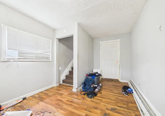 Photo 4 of Sale Pending at 815 Main St, Elwood, IN 46036 | MLS# 22116039 | Listing updated on 2026-09-29
