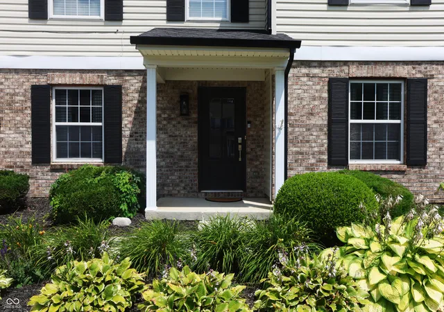 Photo 1 of Single family home for sale at 6277 Mercyside Ct, Indianapolis, IN 46236 | MLS# 22116055 | Listing updated on 2026-10-09