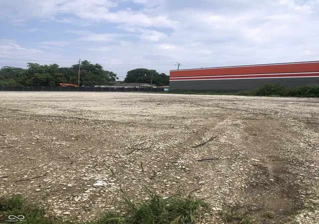 Photo 3 of Land for sale at 3839 E Washington, Indianapolis, IN 46201 | MLS# 22116062 | Listing updated on 2026-08-07